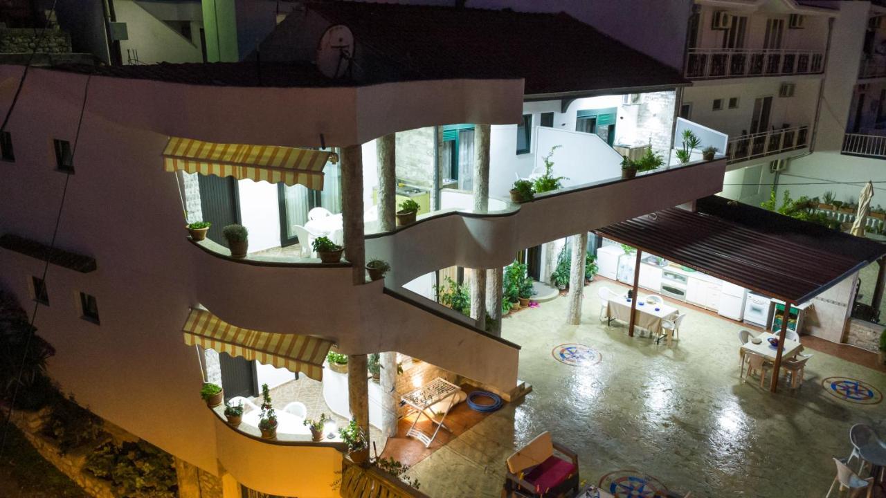 Apartments Ishmi In Center Of Ulcinj Luaran gambar