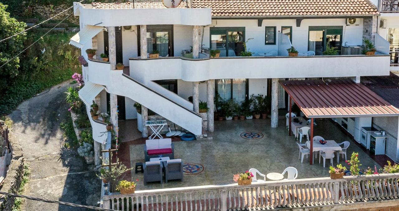 Apartments Ishmi In Center Of Ulcinj Luaran gambar