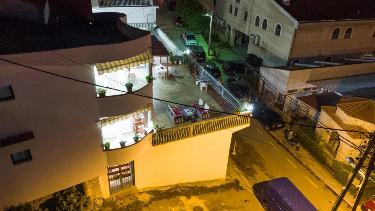 Apartments Ishmi In Center Of Ulcinj Luaran gambar